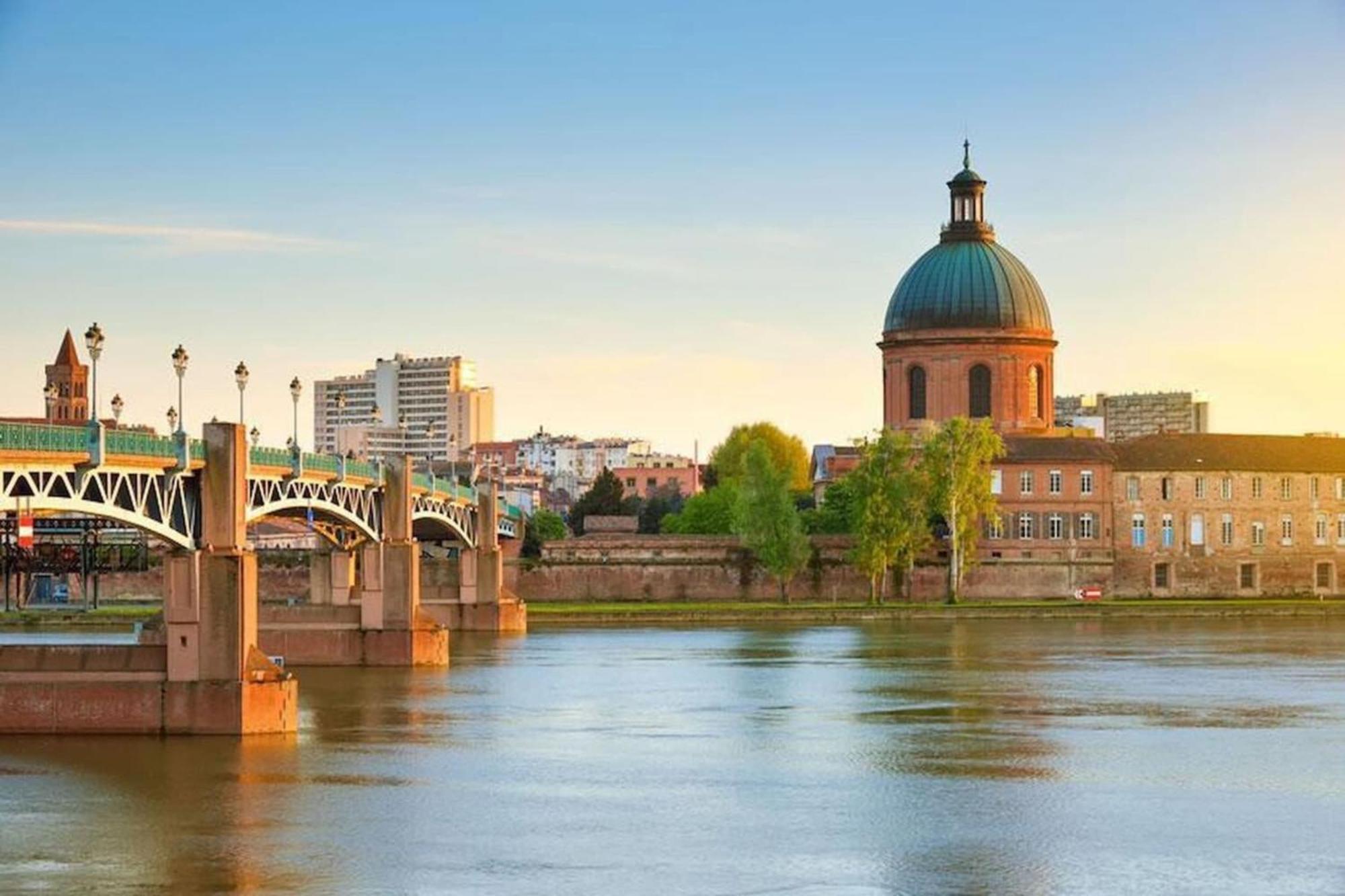Montaudran Place Dupuy - Vue Panoramique -Metro Toulouse Kültér fotó